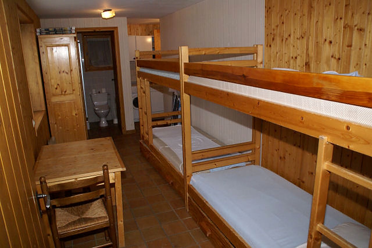 La chambre du demi-étage du Panda 2